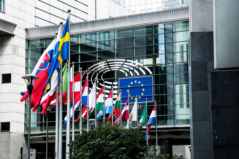 Cybersécurité : quatre groupes politiques européens interrogent la présidente du Parlement