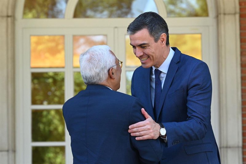 António Costa, nouveau président du Conseil européen, accueilli à Madrid par Pedro Sánchez