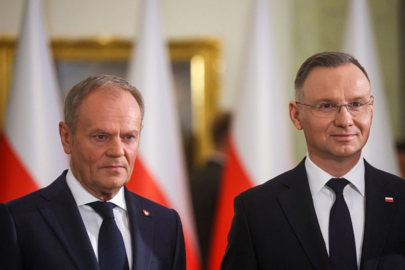 Donald Tusk renonce aux demandes de réparations de la Seconde Guerre mondiale à l'Allemagne et se retrouve sous le feu des critiques