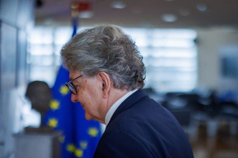 Télécoms : des acteurs du secteur demandent à Thierry Breton de reconsidérer certaines de ses positions