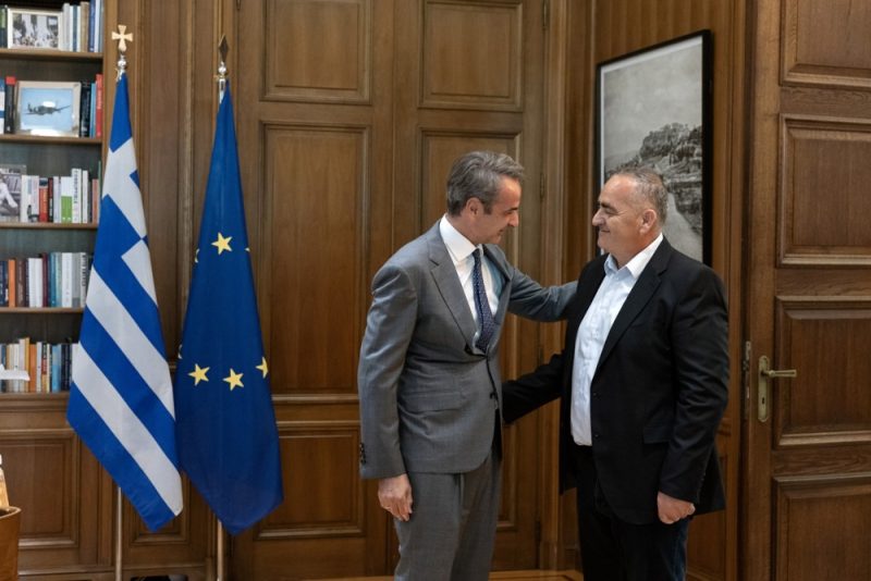 Un eurodéputé grec détenu en Albanie est sorti de prison pour aller à Strasbourg
