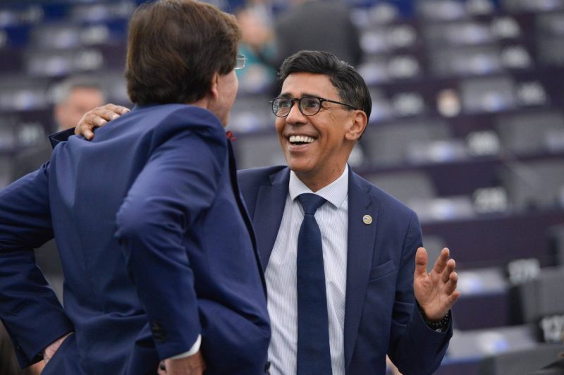 À la vice-présidence du Parlement européen, Younous Omarjee veut porter la voix des régions périphériques