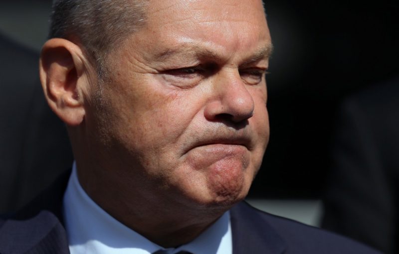 En Allemagne, Olaf Scholz veut continuer à accueillir des réfugiés mais augmenter les expulsions