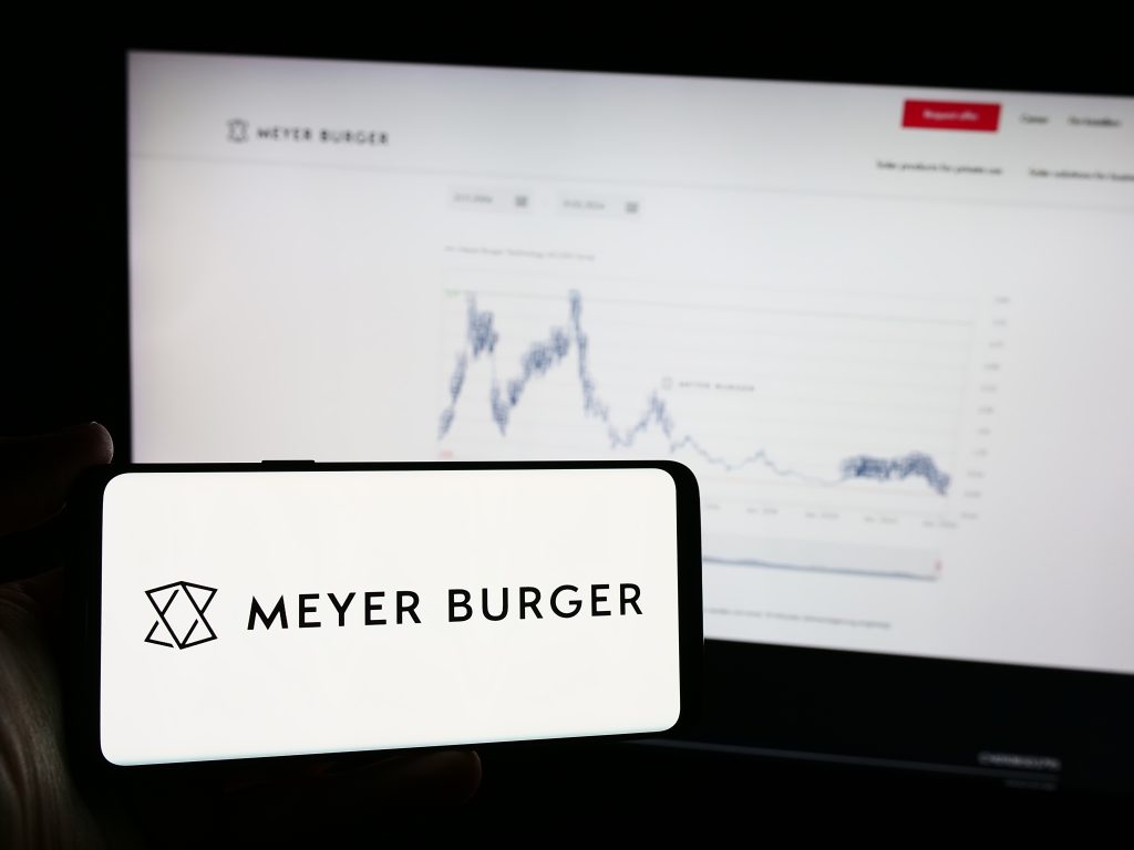 Le producteur de panneaux solaires Meyer Burger reste en Allemagne après l&rsquo;échec de sa délocalisation aux États-Unis