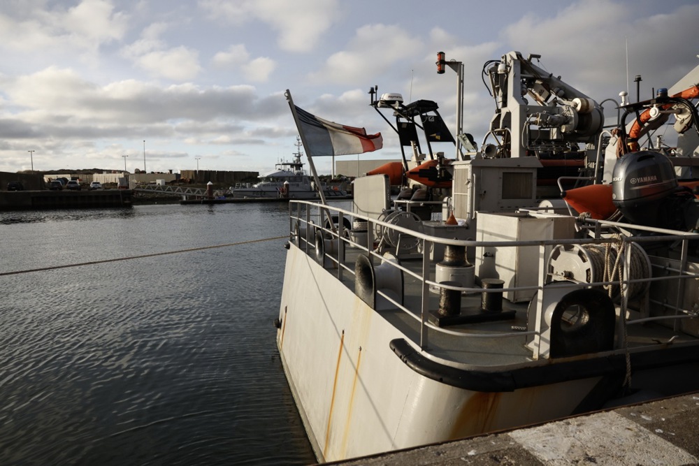At least twelve people dead after migrant boat capsizes in English Channel