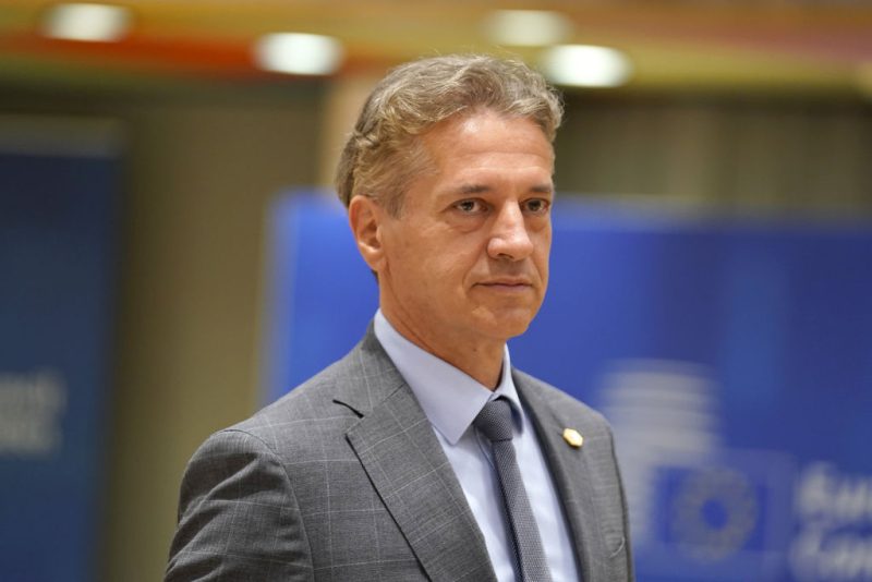 Commission européenne : la Slovénie fournit les documents de nomination de sa candidate Marta Kos 