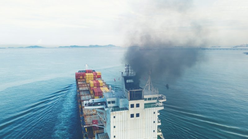 Un navire transportant des explosifs à destination d’Israël retire son pavillon portugais