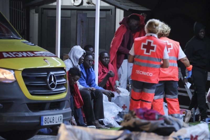 Crise migratoire aux Canaries : le droite espagnole accuse le gouvernement de refuser l'aide de Bruxelles