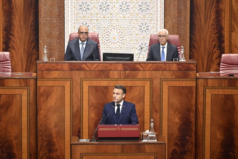 Visite d’Emmanuel Macron au Maroc : critiques virulentes de la presse algérienne