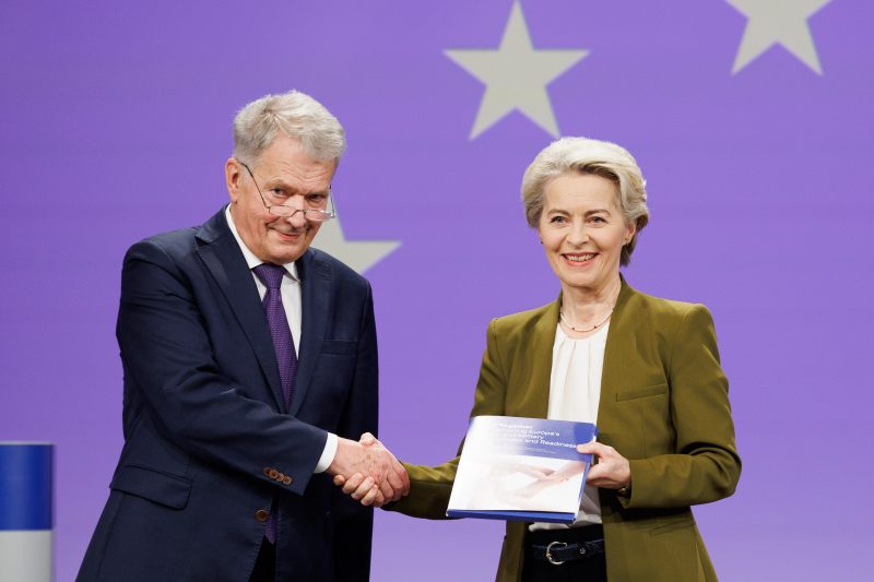 Guerres, catastrophes naturelles, pandémies : les recommandations de Sauli Niinistö pour accroître la sécurité de l’UE