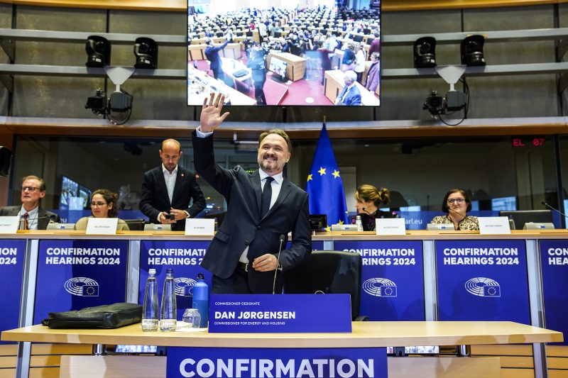 Le commissaire désigné à l’Énergie et au Logement Dan Jørgensen approuvé au Parlement européen