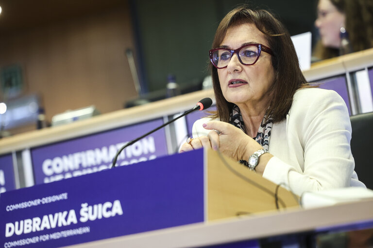 L’UE devrait jouer un rôle plus actif au Moyen-Orient, selon la commissaire désignée à la Méditerranée
