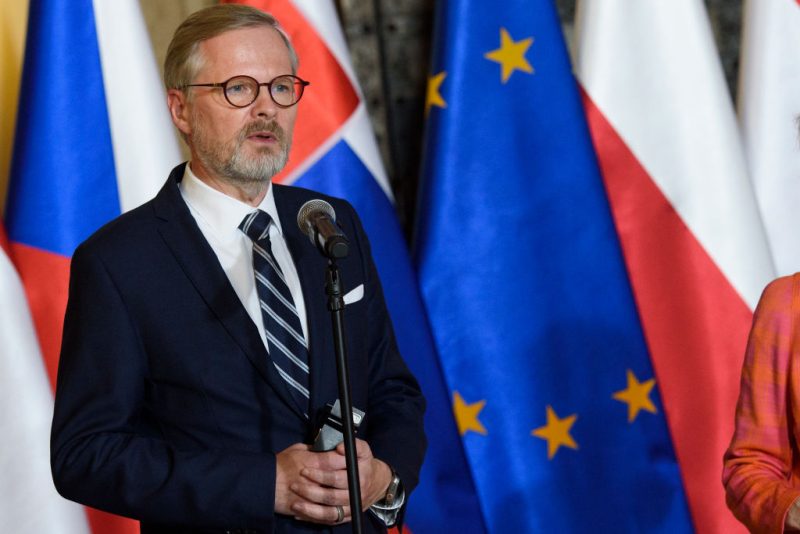 Le Premier ministre tchèque sceptique à l’idée d’un service de renseignement européen