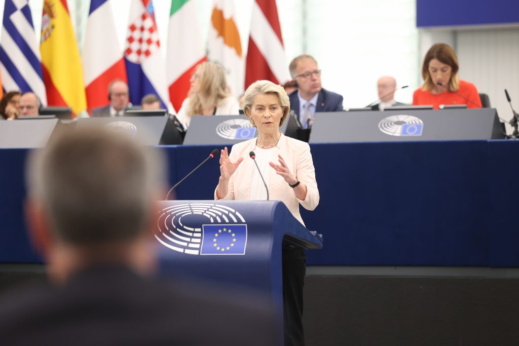 EP-170516A_Plenary_18_StatementEC