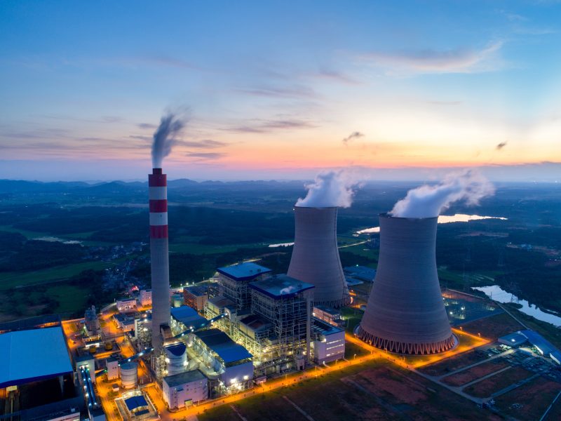Le Kazakhstan accélère la construction de centrales nucléaires et prend la tête de la transition énergétique en Asie centrale