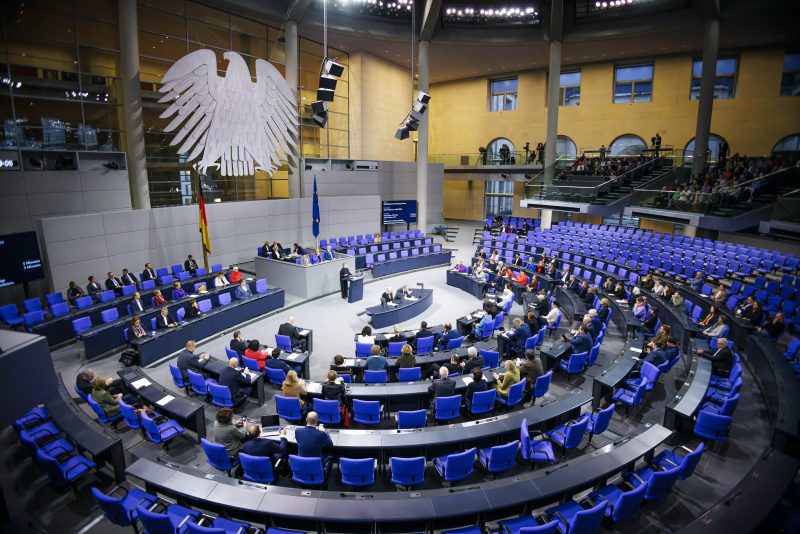 Le parlement allemand adopte un plan historique pour la défense financé par l'endettement