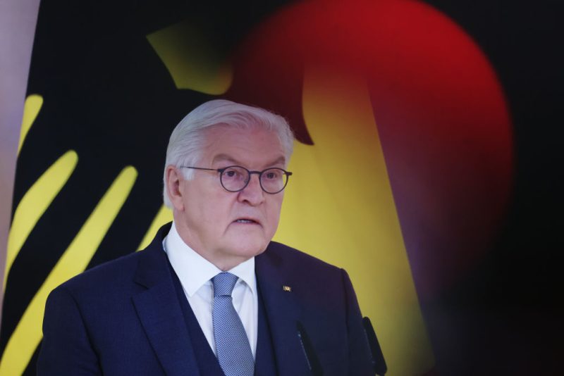 Le président allemand dissout le parlement et fixe les élections au 23 février