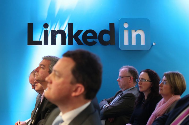 LinkedIn modifie sa base juridique en matière de publicité ciblée