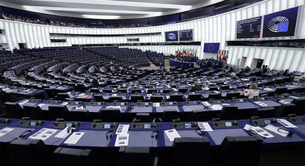 Les autorités hongroises accusées d&rsquo;espionnage devant le Parlement européen