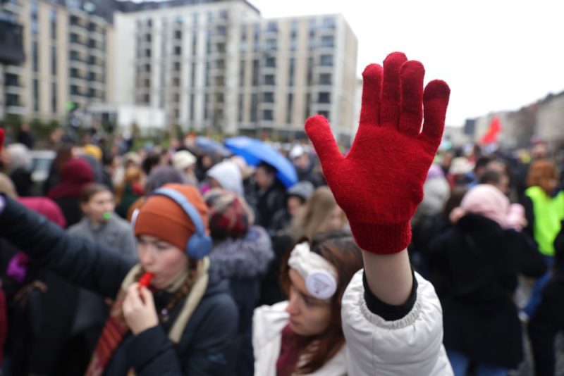 Le président serbe sous le feu des critiques après un incident lors d’une manifestation d’étudiants