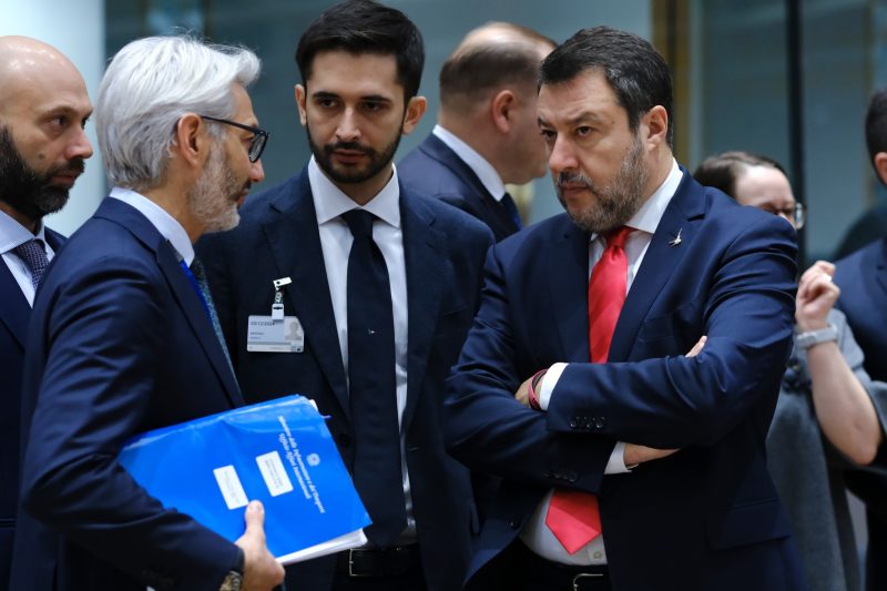 À la suite de Donald Trump, Matteo Salvini menace de retirer l’Italie de l’OMS