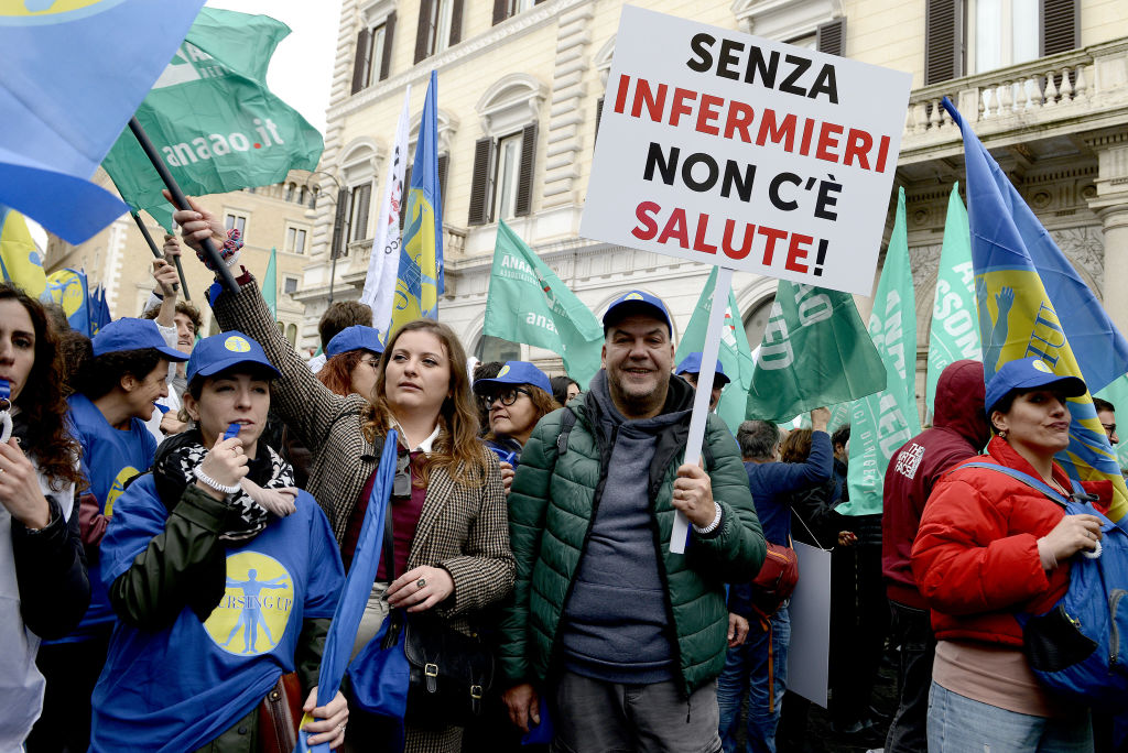 La stratégie de l’Europe pour remédier à la pénurie d’infirmiers