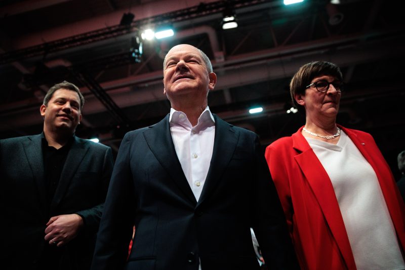 Au congrès du parti socialiste allemand, Olaf Scholz prononce son éloge funèbre politique