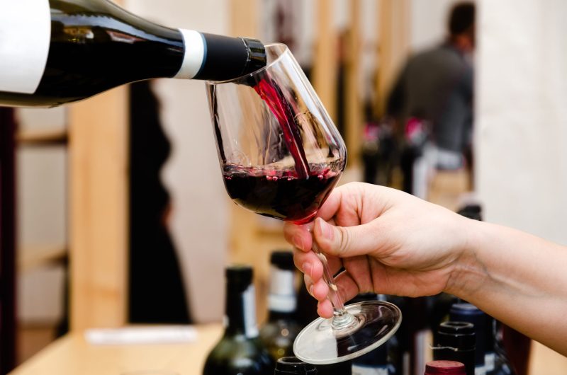 Pour la droite du Parlement européen, le vin sans alcool n’est pas du vin