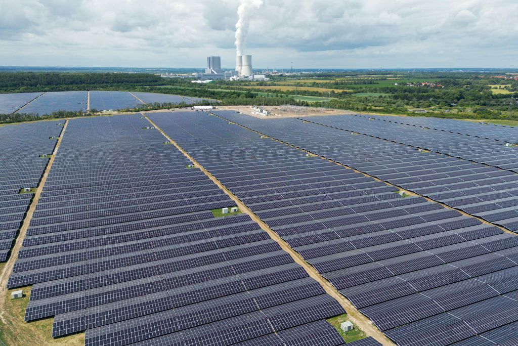 650-megawatt solar park opened