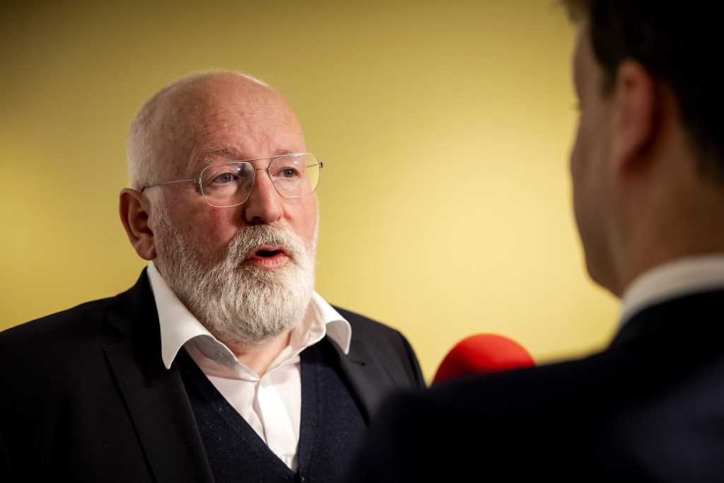 L’ancien chef des socialistes européens appelle le groupe à plus de « pertinence »