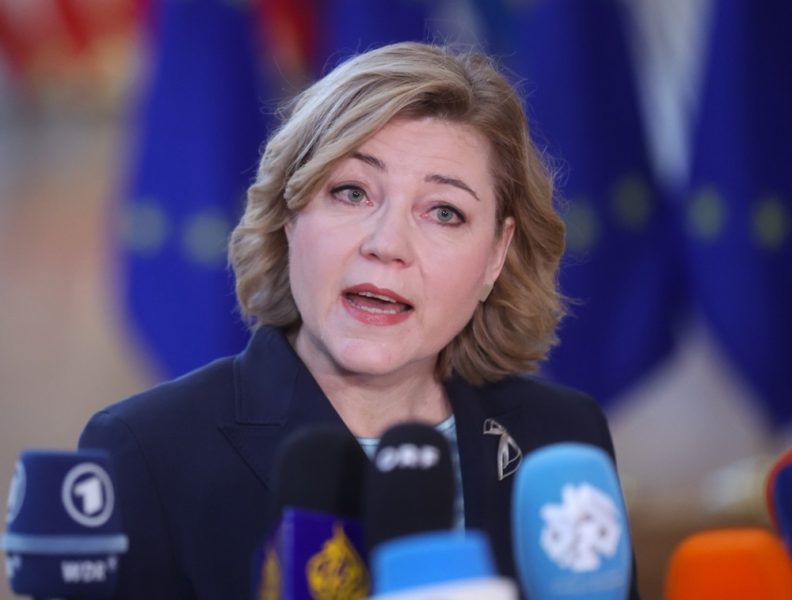 Face à la multiplication des incidents, la Commission dévoile un plan pour protéger les câbles sous-marins