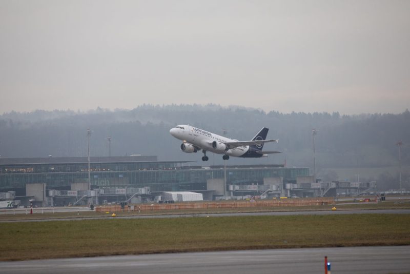 Les associations allemande et française de l’aviation veulent une taxe sur les carburants durables