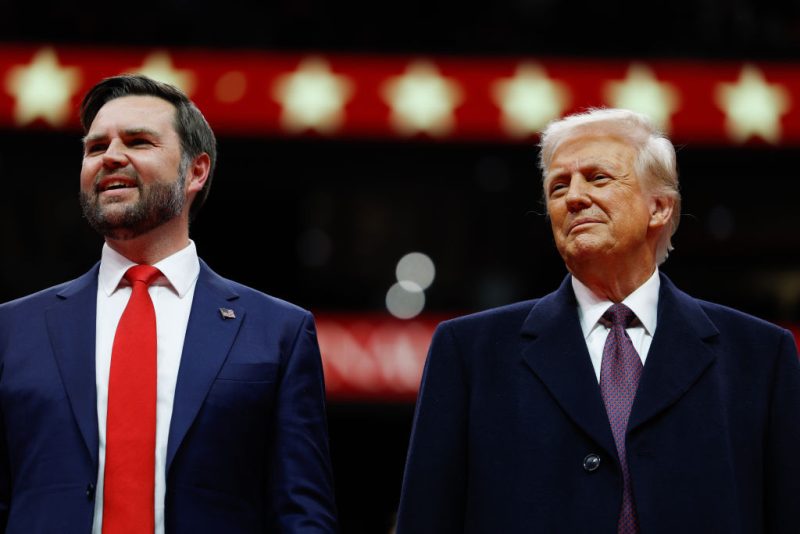 L’Europe dans l'attente du plan de Donald Trump pour mettre fin à la guerre en Ukraine