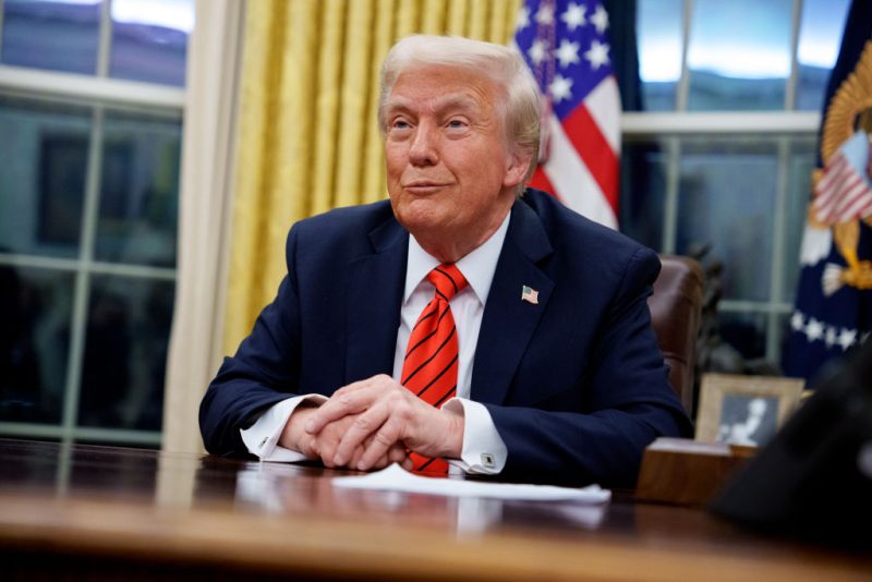 Les États-Unis ouvrent des négociations de paix avec la Russie et prennent l’Europe par surprise