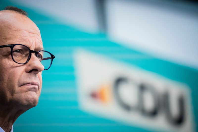 Au lendemain de sa victoire électorale, Friedrich Merz se hâte de trouver un accord de coalition