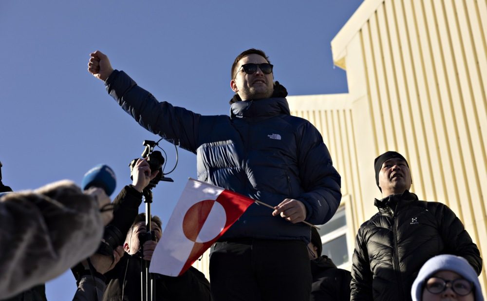 Protest in front of the US consulate in Greenland