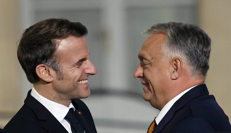 Emmanuel Macron tente de raisonner Viktor Orbán sur l'Ukraine avant le sommet de l'UE sur la défense
