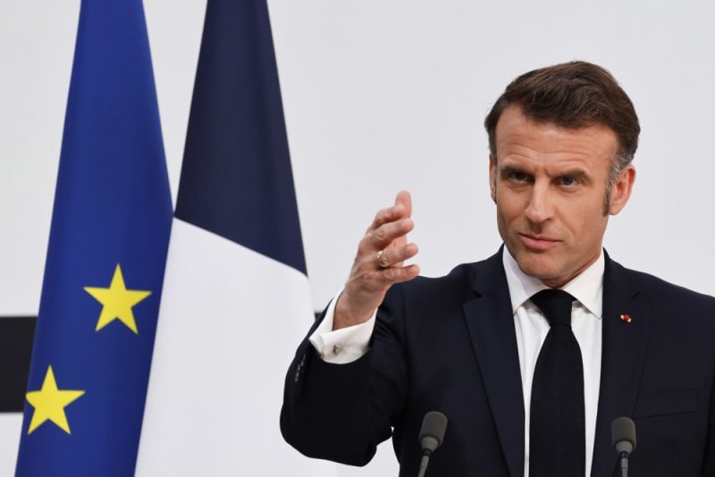 Emmanuel Macron va enchaîner les rendez-vous pour afficher son « ambition européenne »