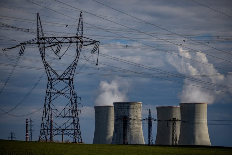 Nucléaire tchèque : Stéphane Séjourné conteste l'accord entre Prague et le sud-coréen KHNP