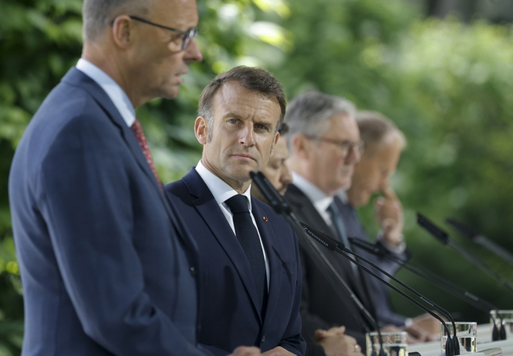&lsquo;Coalition of the willing&rsquo; leaders meet in Kyiv
