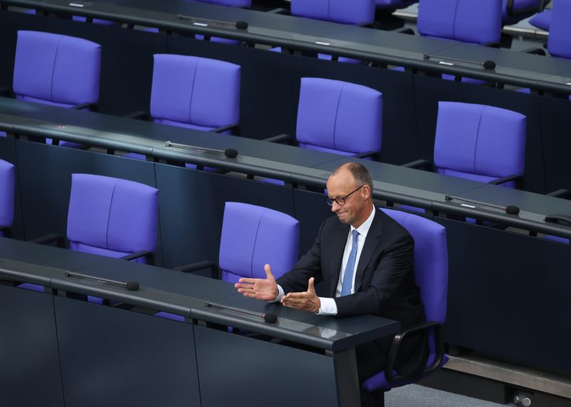 Un début de mandat sous tension pour Friedrich Merz