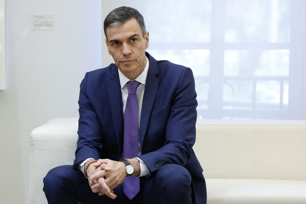 Slovenian Prime Minister Robert Golob visits Spain