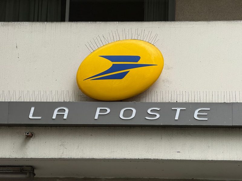 Devoir de vigilance : seule entreprise condamnée, La Poste attend la décision en appel