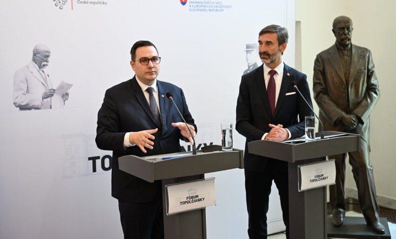 Les ministres tchèque et slovaque des Affaires étrangères se rencontrent sur fond de désaccord concernant l’Ukraine