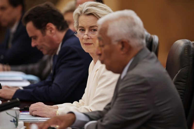 Selon Ursula von der Leyen, l'UE va chercher une relation « pragmatique » avec la Chine