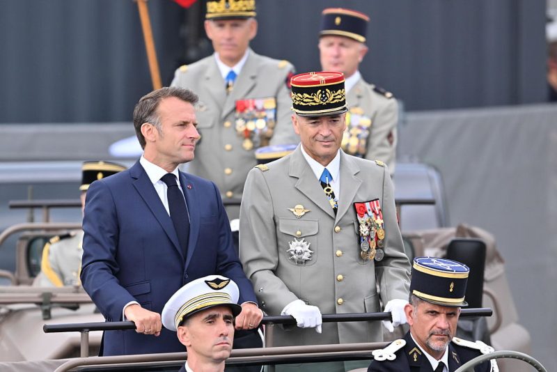 La France se positionne comme « moteur » du réarmement européen