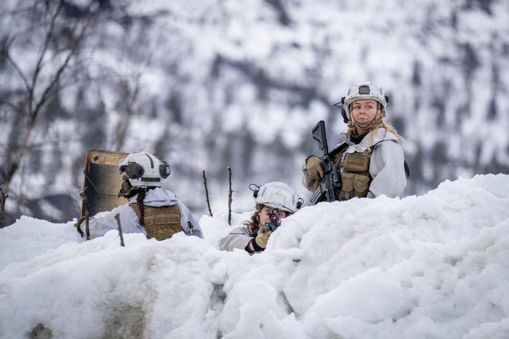 German Defense Minister Boris Pistorius visits Norway