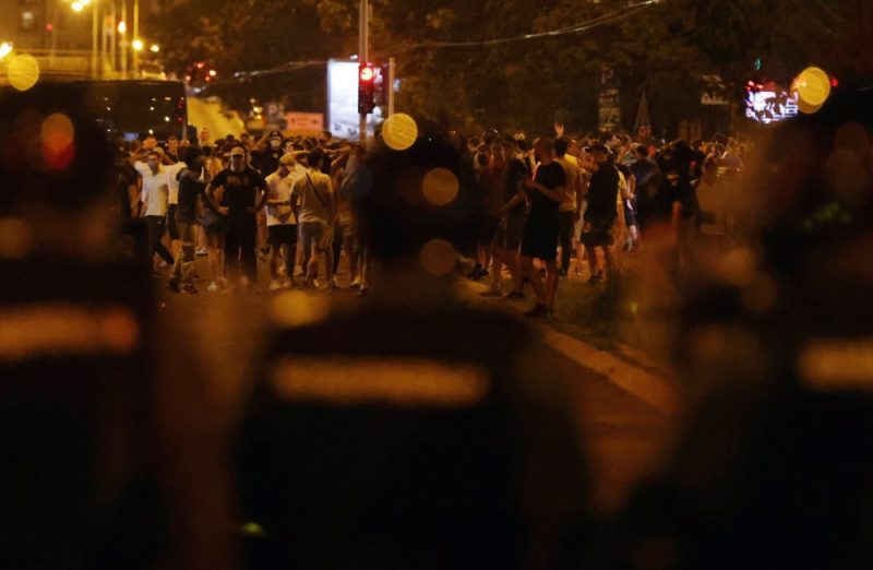 En Serbie, l'escalade de la violence