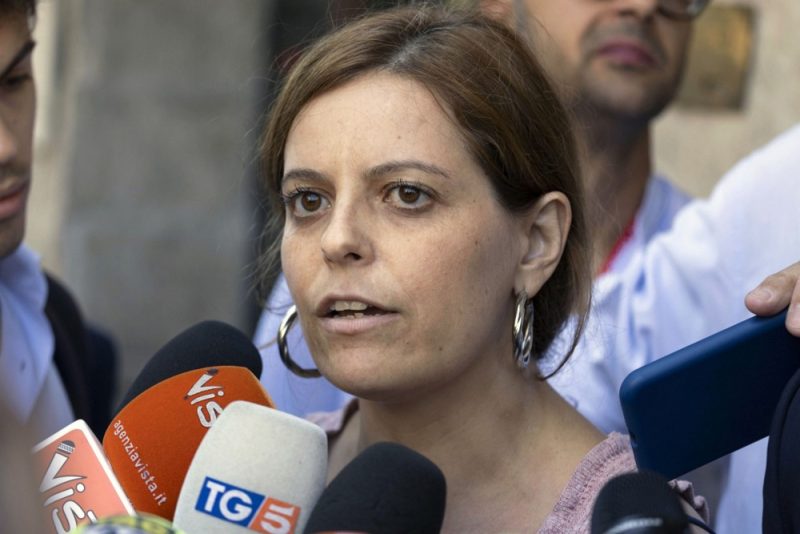 La Hongrie publie les coordonnées d’une prison pour l’eurodéputée de gauche Ilaria Salis