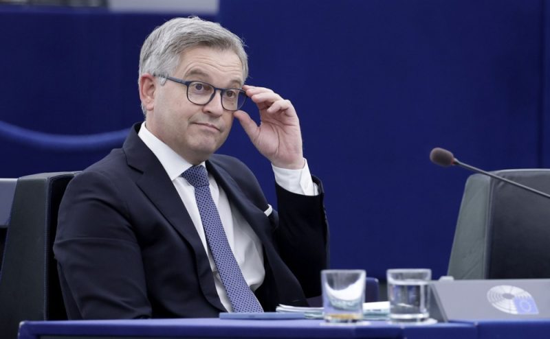 Le commissaire Magnus Brunner appelle les ministres de l’UE à discuter de la répartition de la charge migratoire